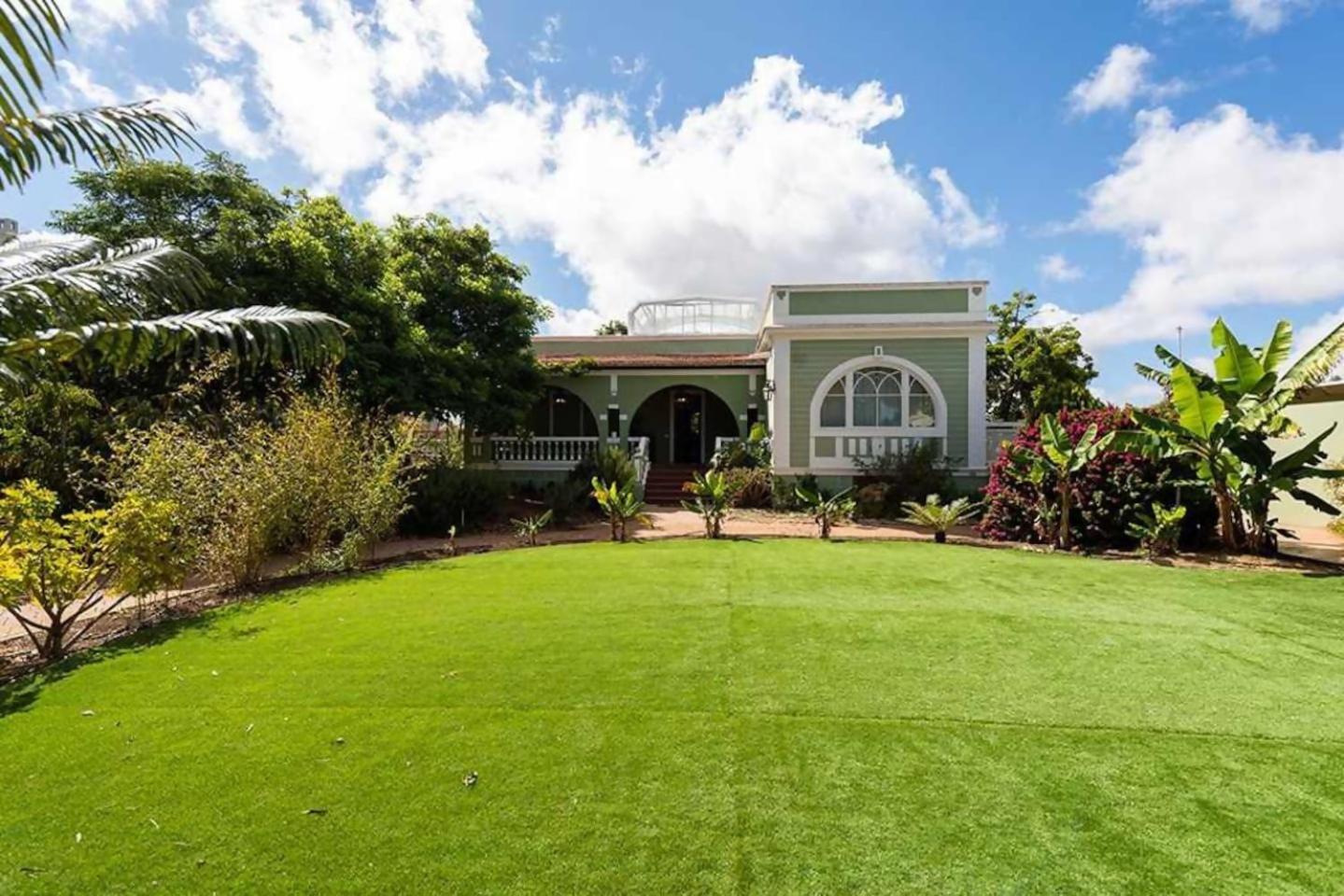 Amplia Villa De Lujo Con Piscina Climatizada Las Palmas de Gran Canária Exterior foto