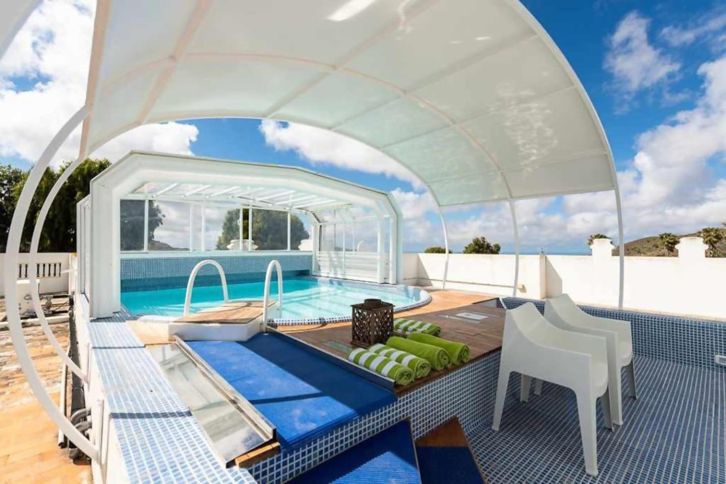 Amplia Villa De Lujo Con Piscina Climatizada Las Palmas de Gran Canária Exterior foto